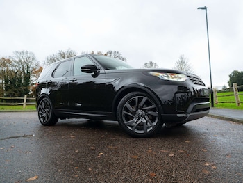 Used Land Rover Discovery 2019 for sale - 76848851: Photo