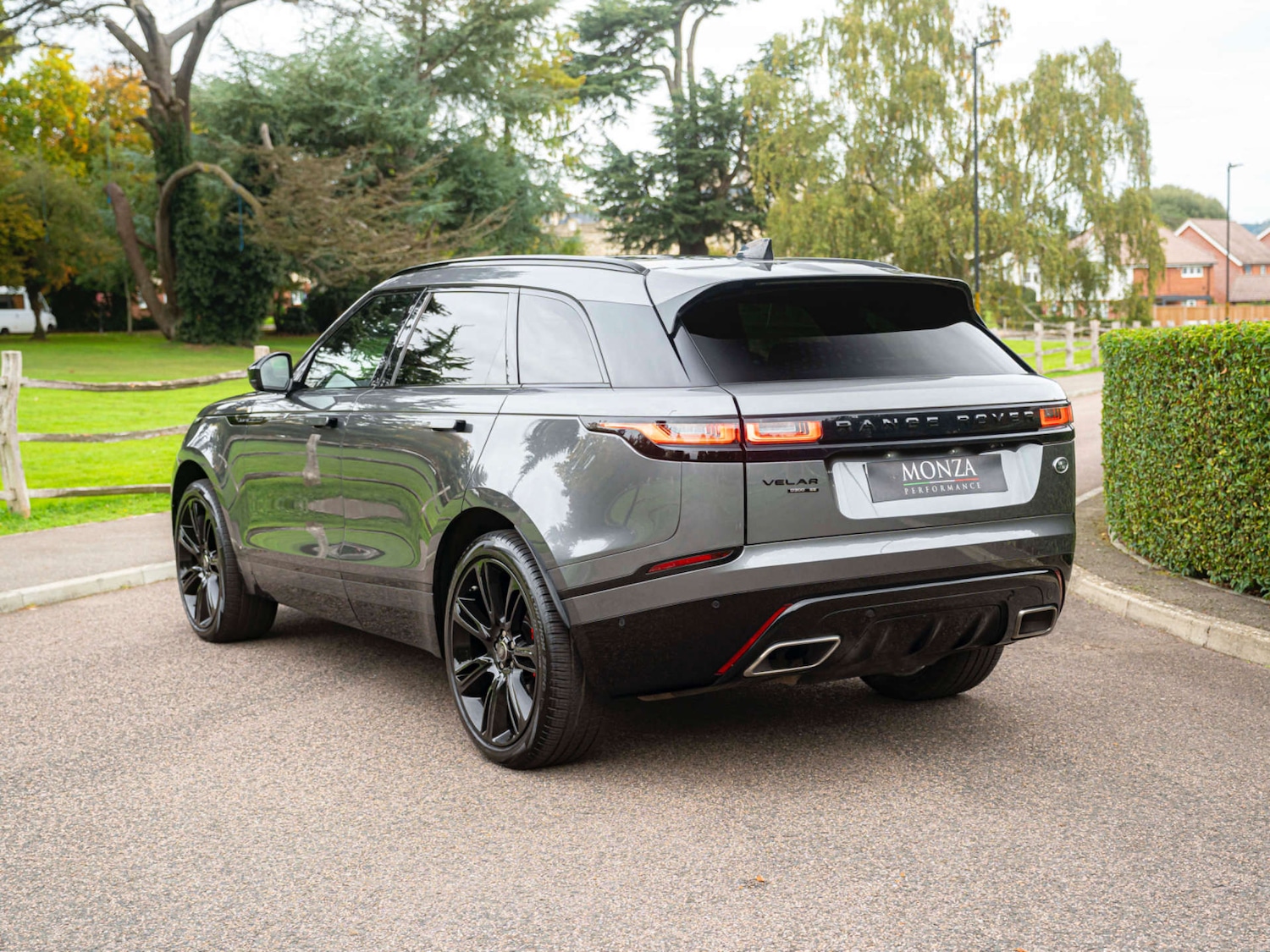 Used Land Rover Range Rover Velar 2019 for sale - 76601460: Photo 12