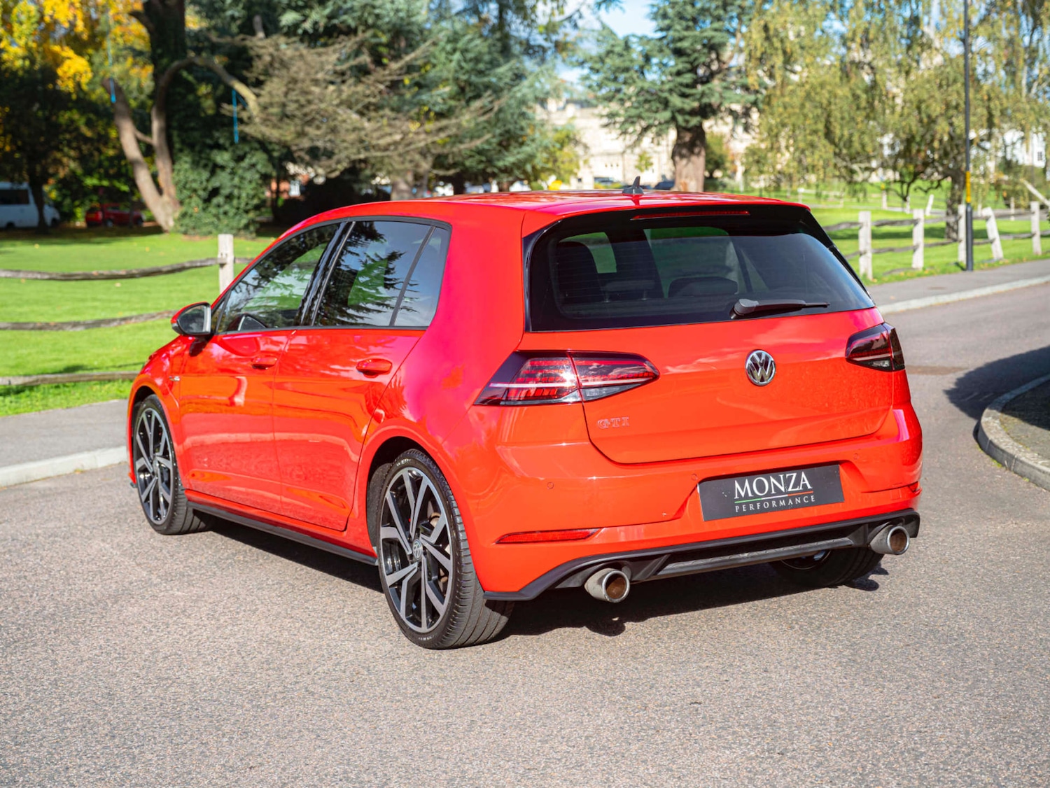 Used Volkswagen Golf 2019 for sale - 76878116: Photo 12