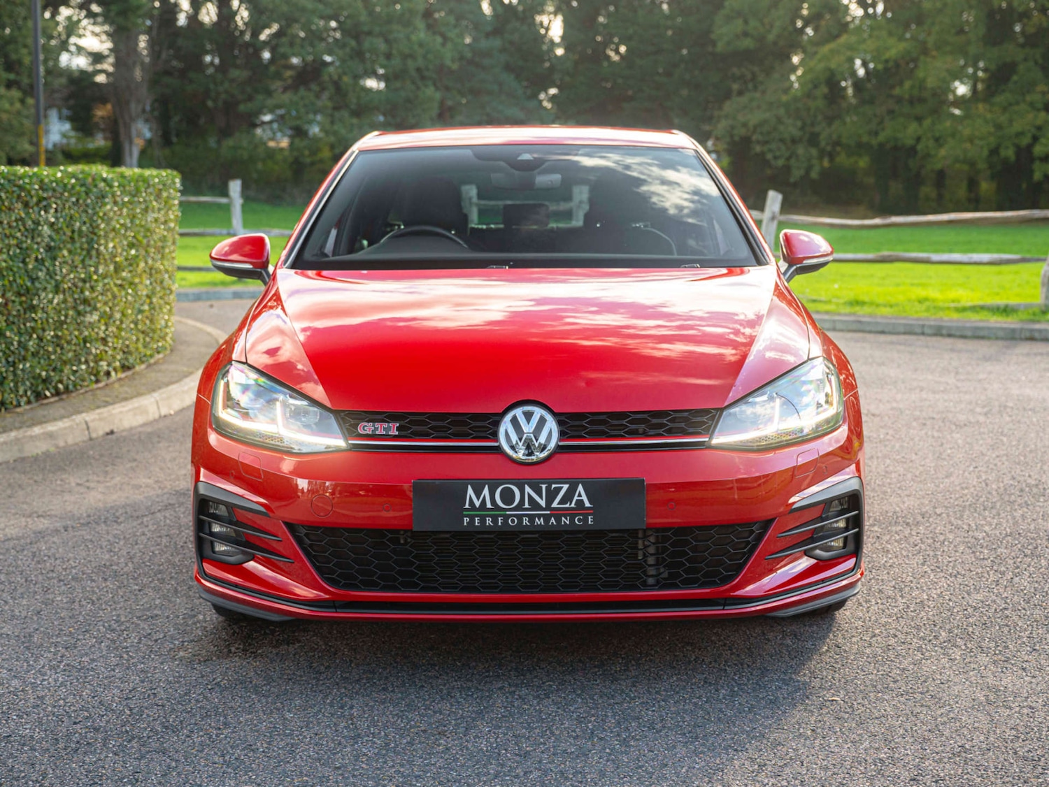 Used Volkswagen Golf 2019 for sale - 76878116: Photo 6