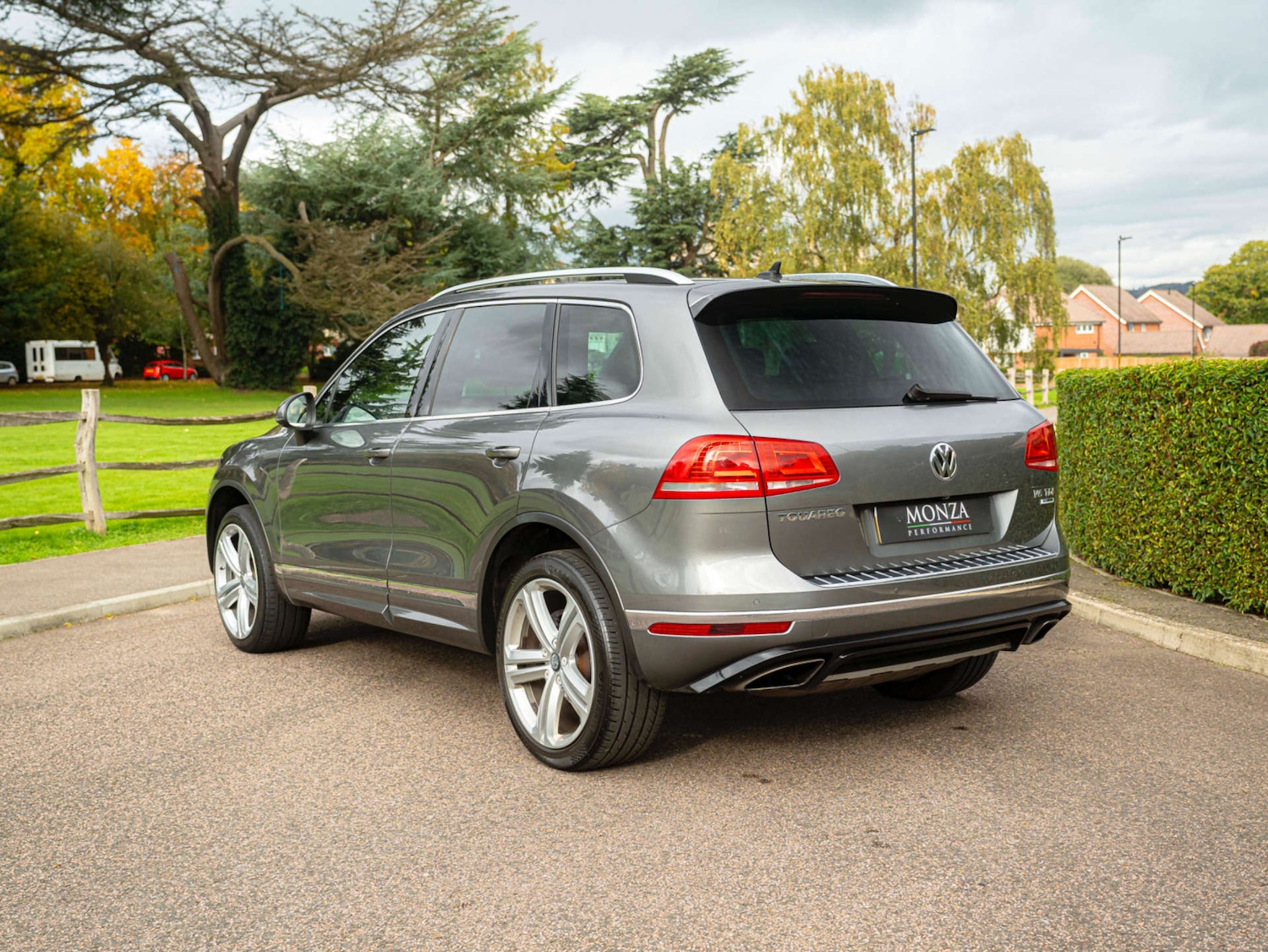 Used Volkswagen Touareg 2017 for sale - 76363992: Photo 8