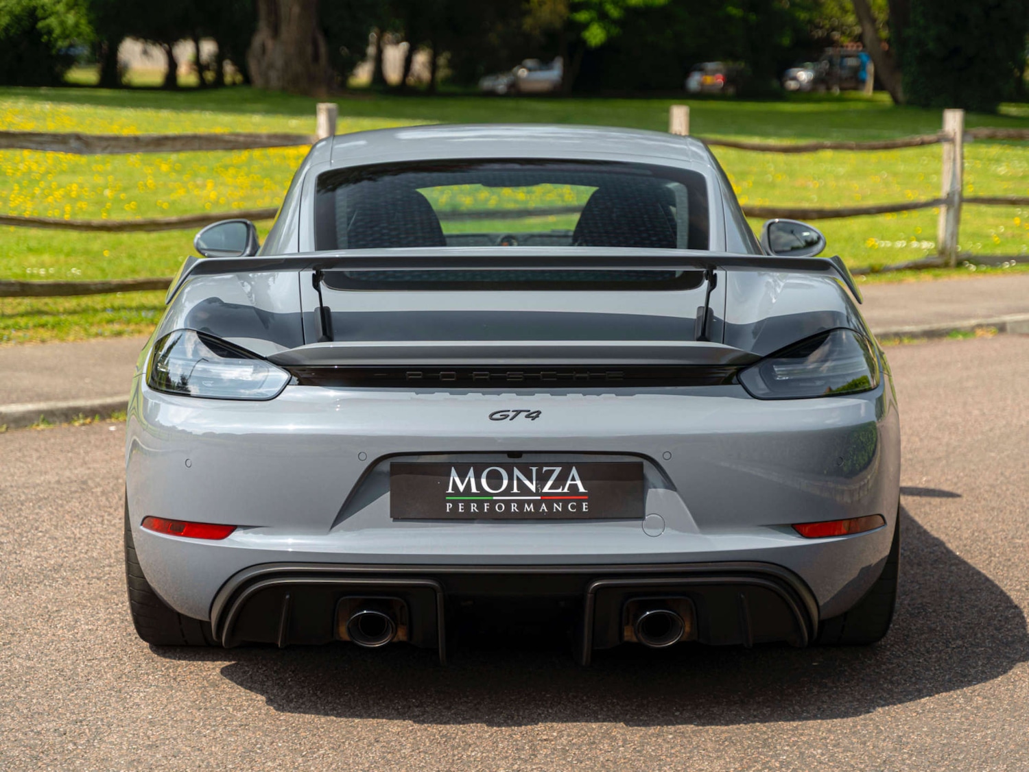 Used Porsche Cayman 2022 for sale - 76829783: Photo 12