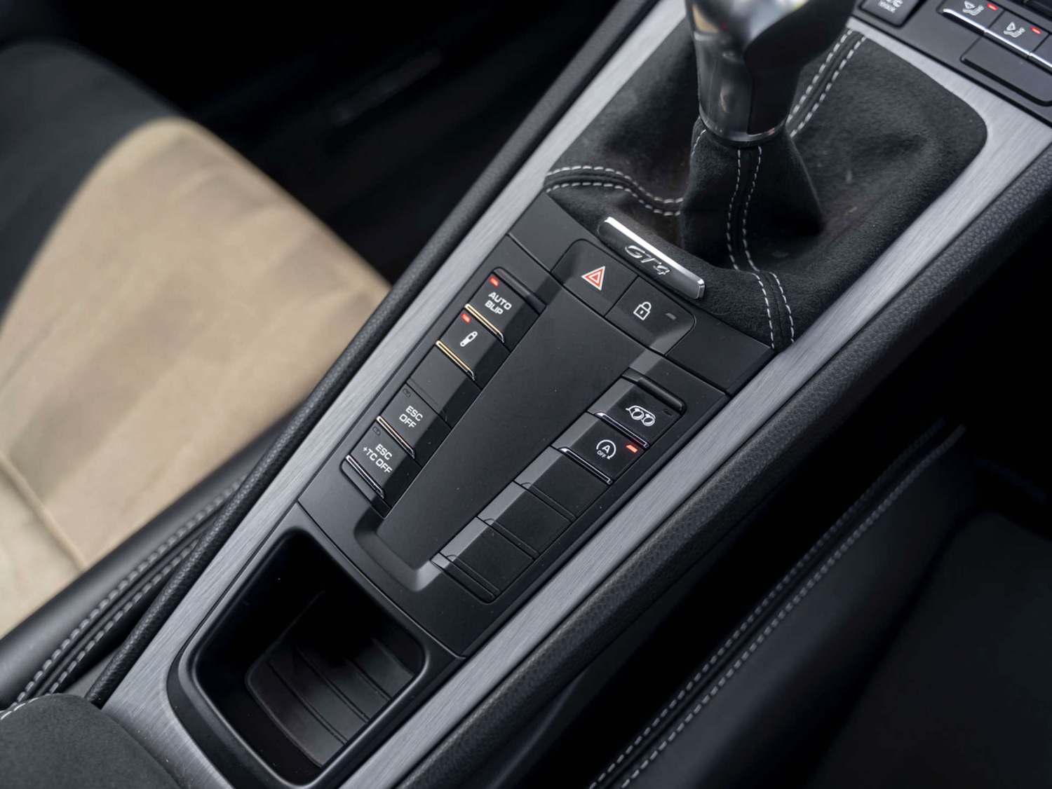 Used Porsche Cayman 2022 for sale - 76829783: Photo 32