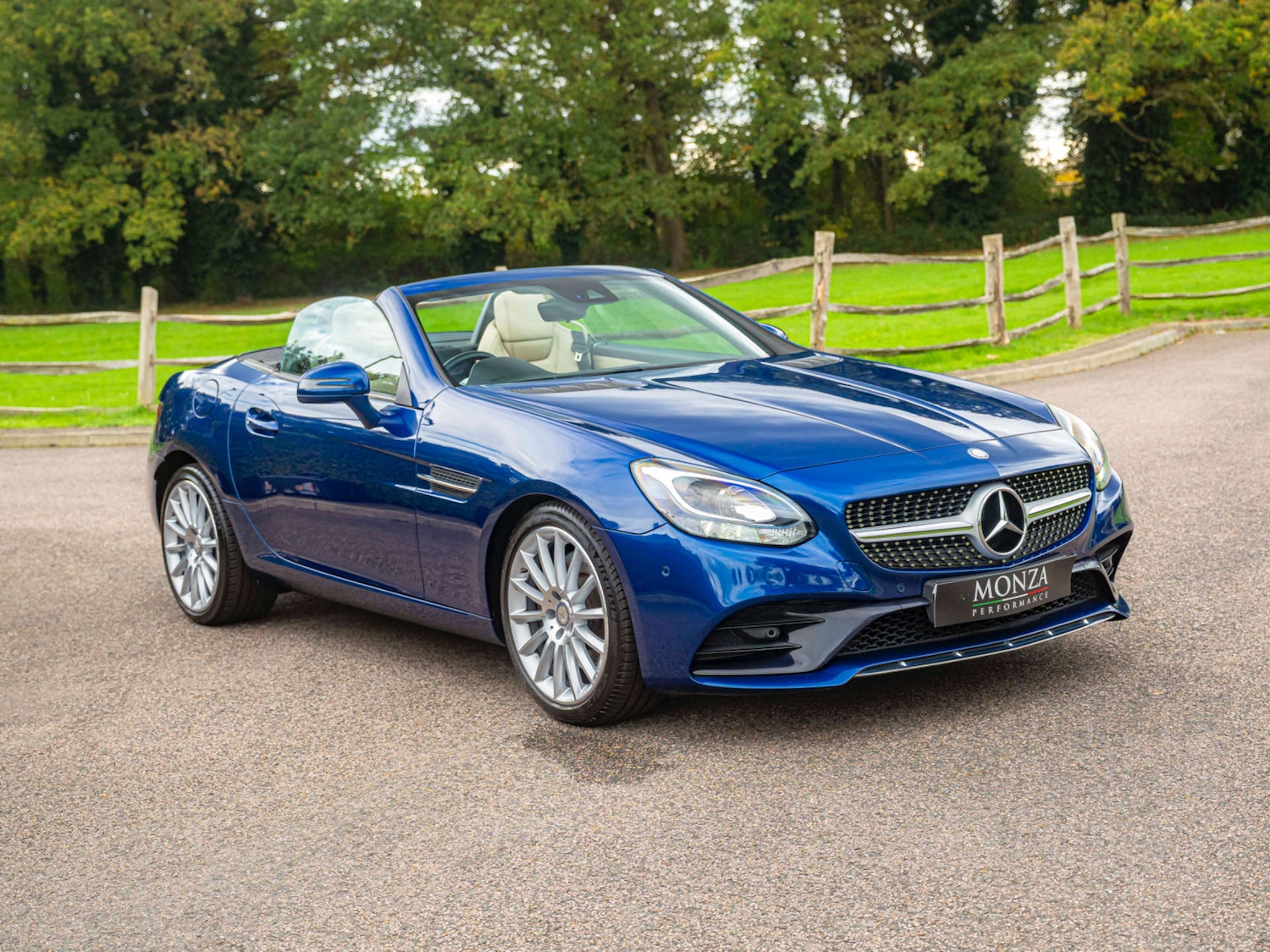 Used Mercedes-Benz SLC 2016 for sale - 76317059: Photo 12