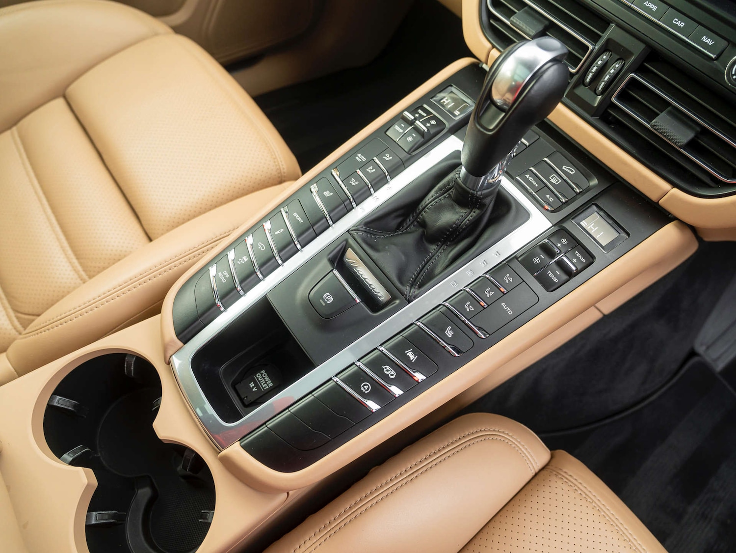 Used Porsche Macan 2019 for sale - 76699693: Photo 34