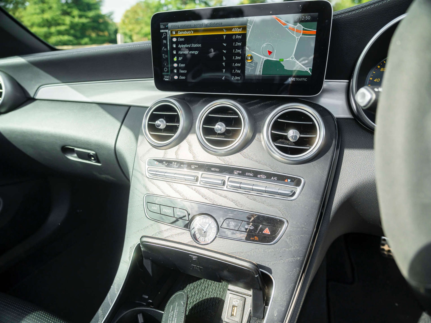 Used Mercedes-Benz C Class 2019 for sale - 76117722: Photo 31