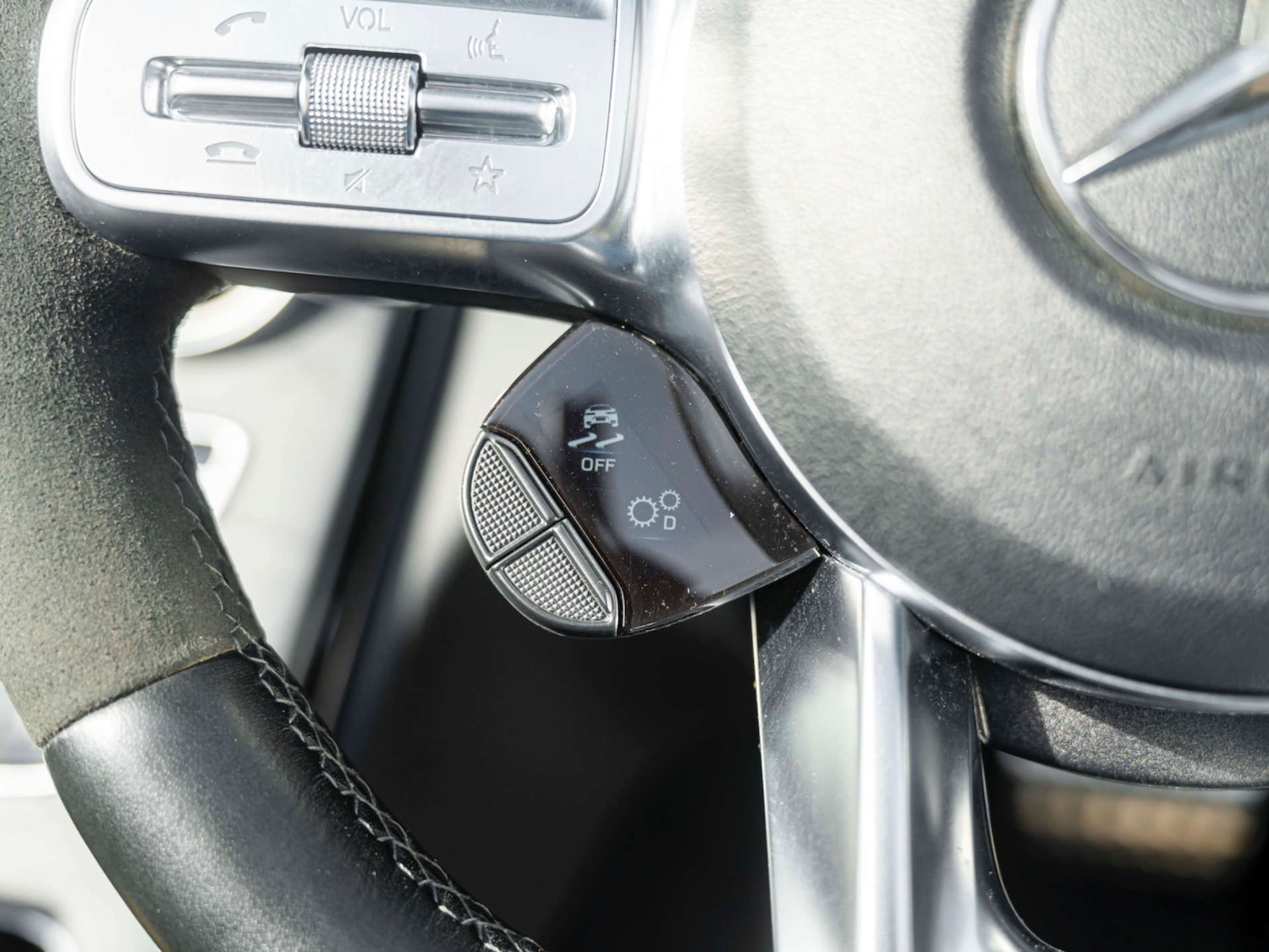 Used Mercedes-Benz C Class 2019 for sale - 76117722: Photo 35