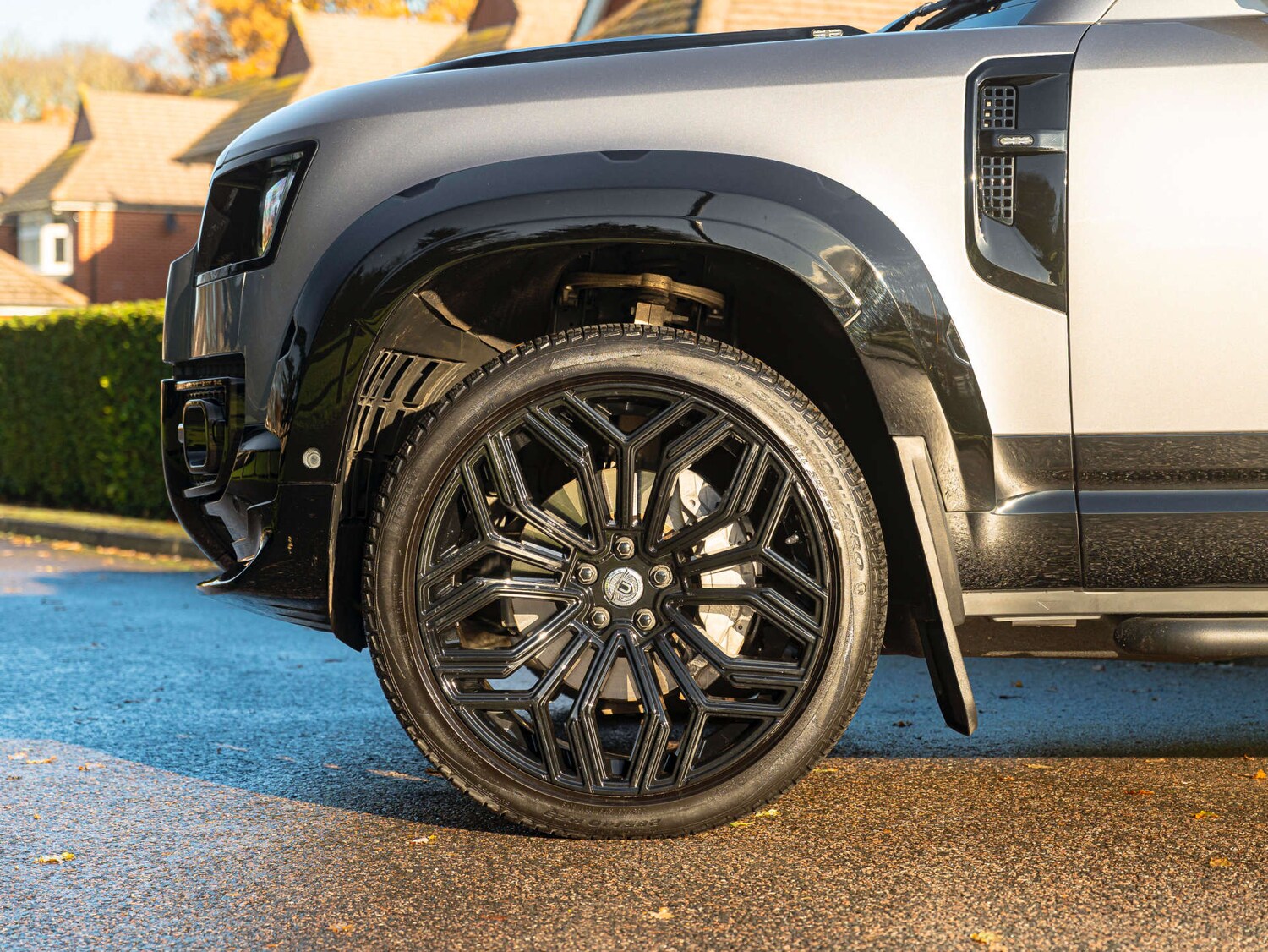 Used Land Rover Defender 2023 for sale - 76895842: Photo 14