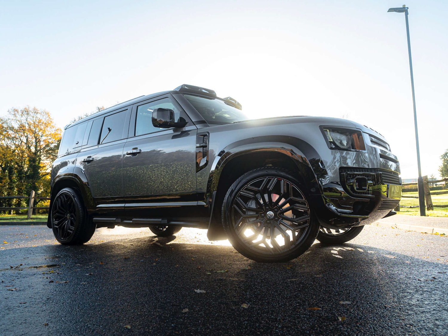 Used Land Rover Defender 2023 for sale - 76895842: Photo 2