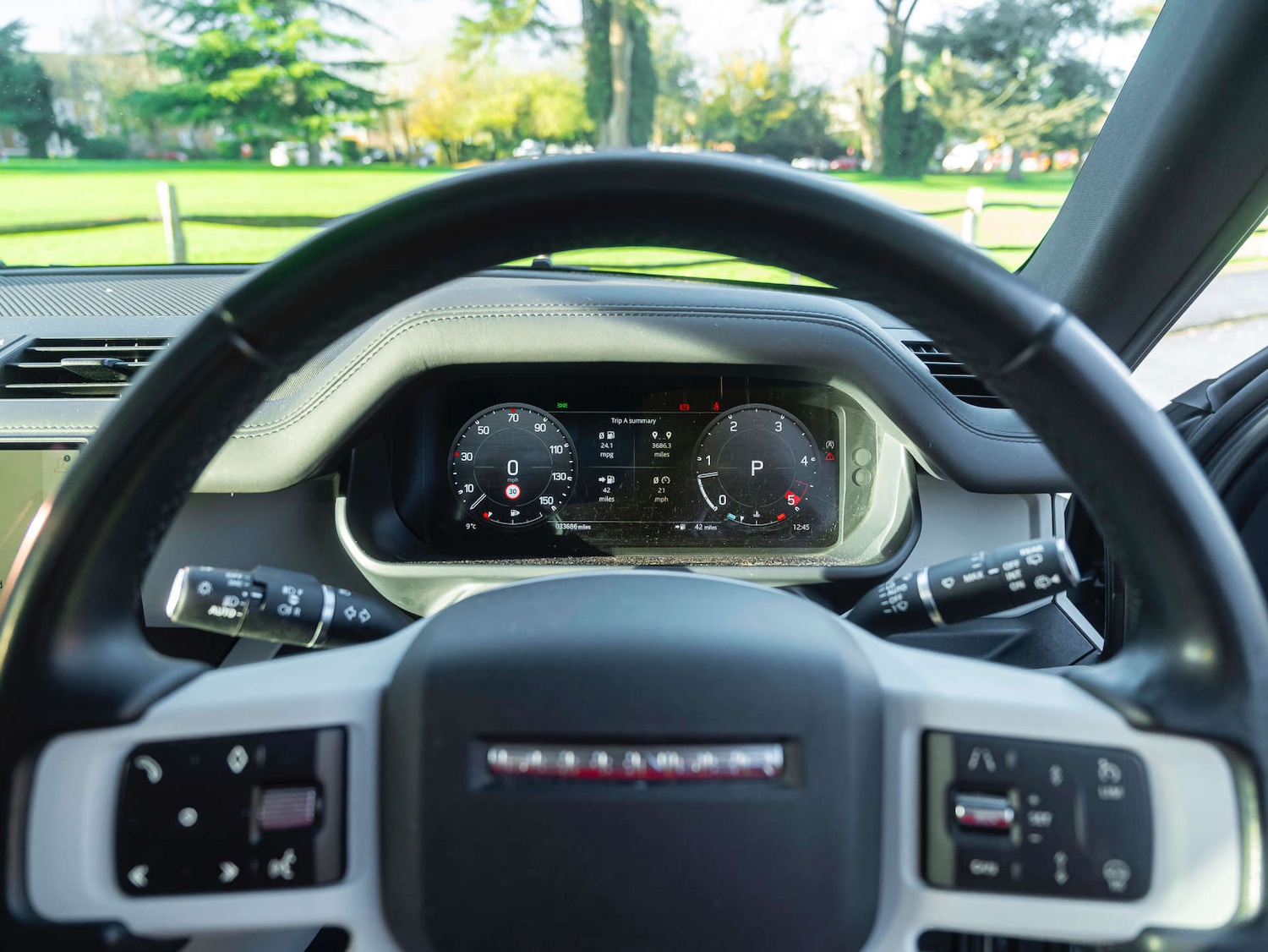 Used Land Rover Defender 2023 for sale - 76895842: Photo 33