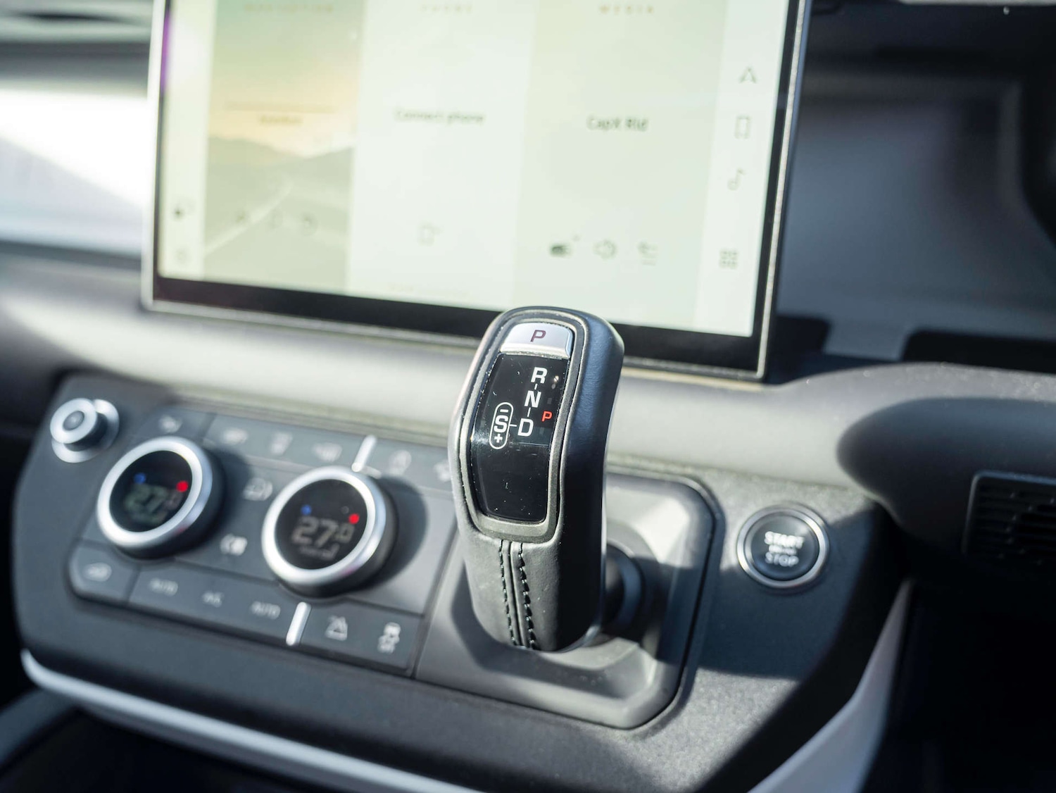 Used Land Rover Defender 2023 for sale - 76895842: Photo 35