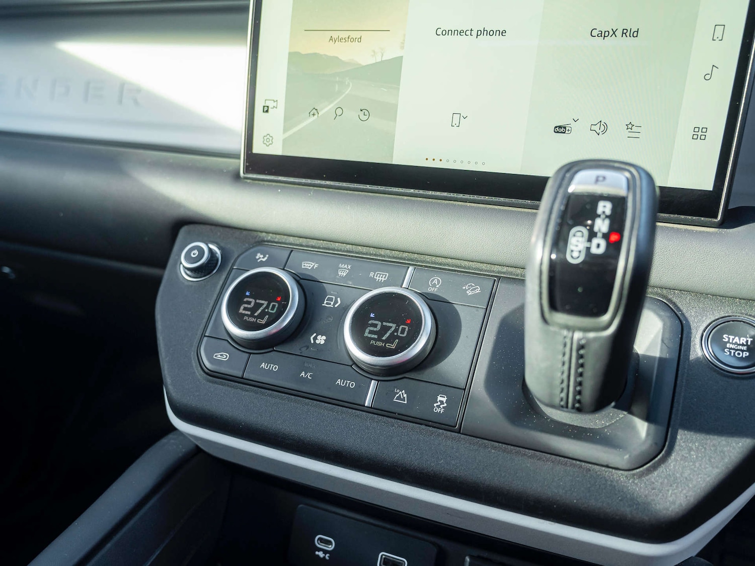 Used Land Rover Defender 2023 for sale - 76895842: Photo 36