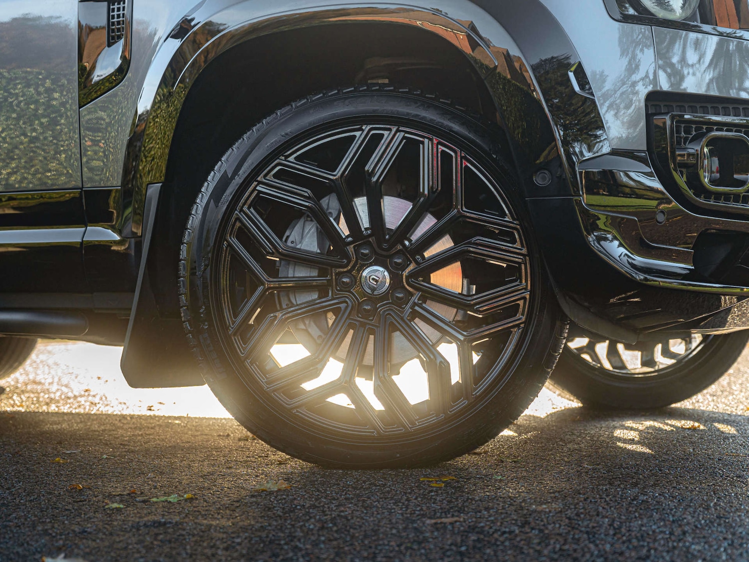 Used Land Rover Defender 2023 for sale - 76895842: Photo 4