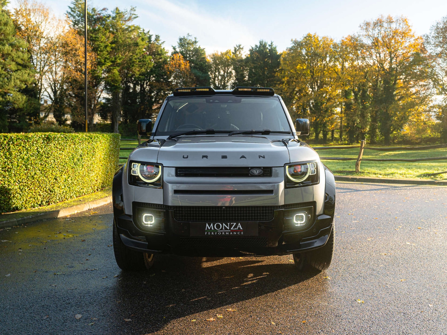 Used Land Rover Defender 2023 for sale - 76895842: Photo 6