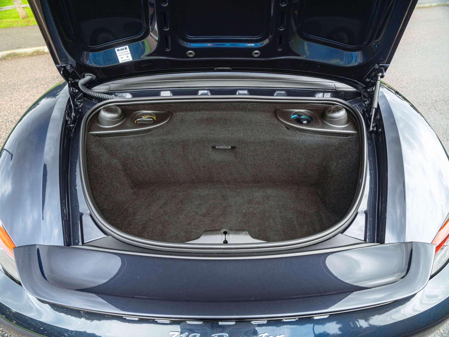 Used Porsche Other 2017 for sale - 76117716: Photo 22