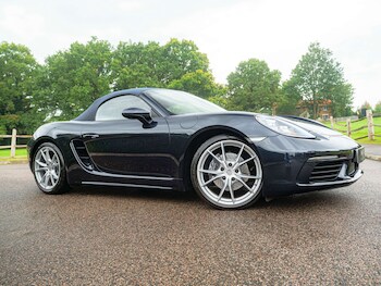 Used Porsche Boxster 2017 for sale - 76117716: Photo