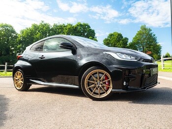 Used Toyota Yaris 2021 for sale - 76117714: Photo