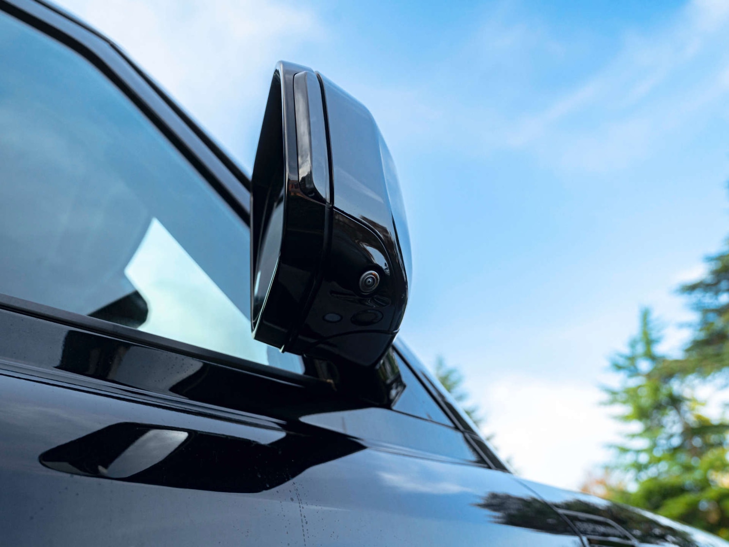 Used Land Rover Defender 2021 for sale - 76493602: Photo 17