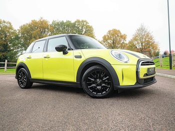 Used MINI Hatch 2022 for sale - 76878117: Photo
