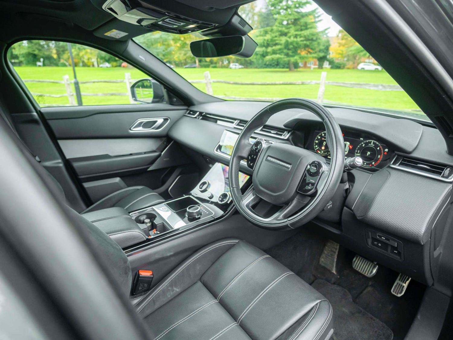 Used Land Rover Range Rover Velar 2019 for sale - 76983885: Photo 17