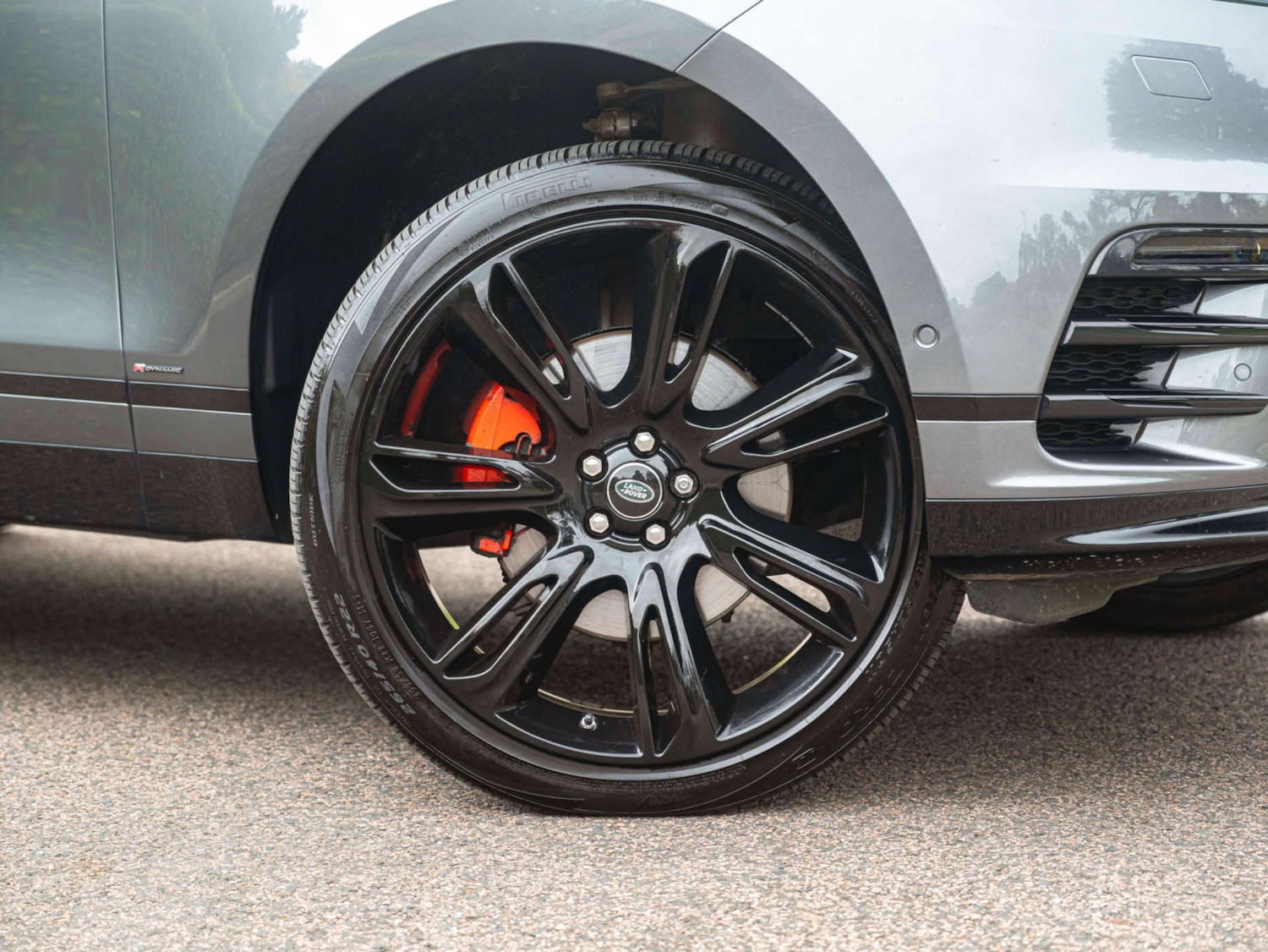 Used Land Rover Range Rover Velar 2019 for sale - 76983885: Photo 4