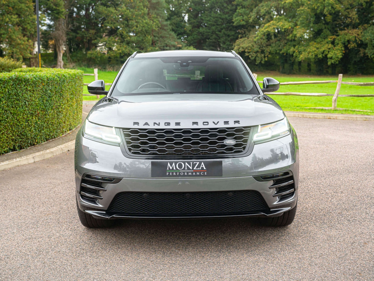 Used Land Rover Range Rover Velar 2019 for sale - 76983885: Photo 6