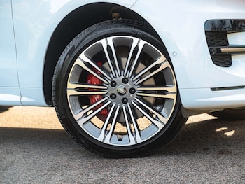 Used Land Rover Range Rover Sport 2023 for sale - 76507202: Photo