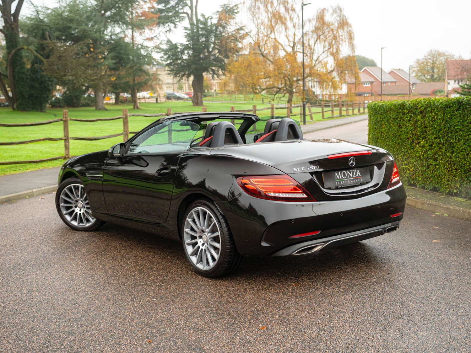 Used Mercedes-Benz SLC 2016 for sale - 76878115: Photo 16
