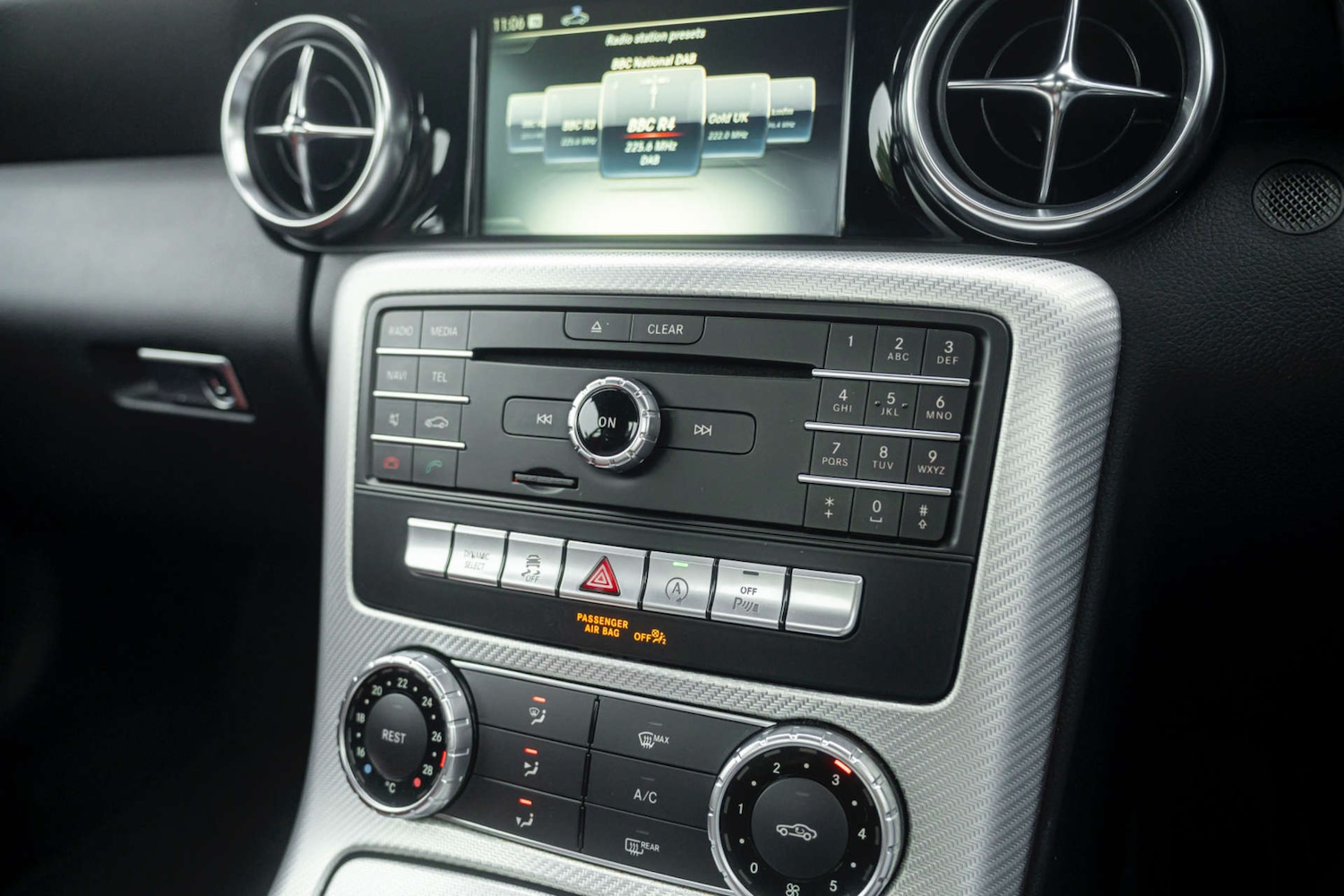 Used Mercedes-Benz SLC 2016 for sale - 76878115: Photo 25