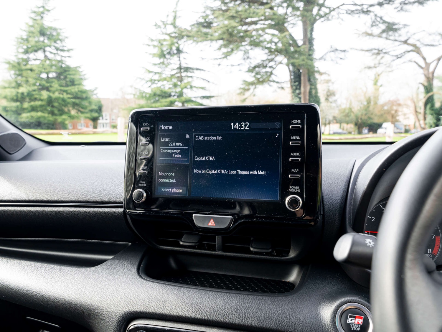 Used Toyota Yaris 2022 for sale - 77650522: Photo 31