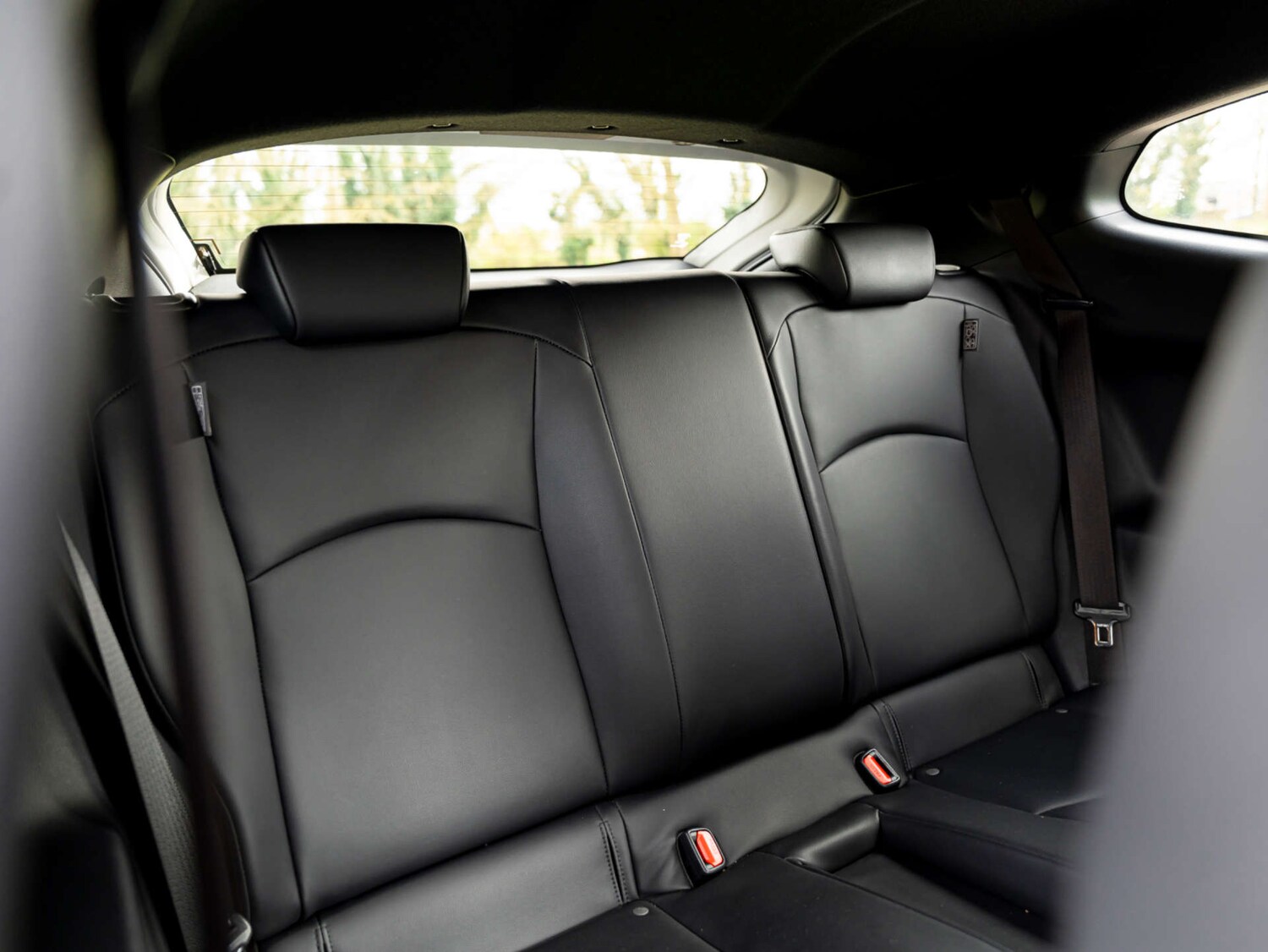 Used Toyota Yaris 2022 for sale - 77650522: Photo 38