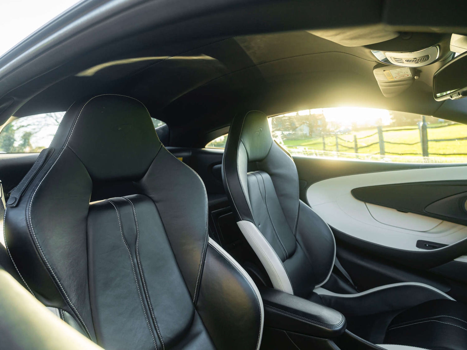 Used McLaren 570S 2016 for sale - 76654024: Photo 27