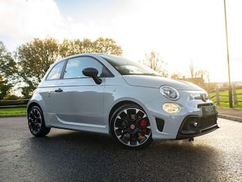 Used Abarth 595 2017 for sale - 76686727: Photo