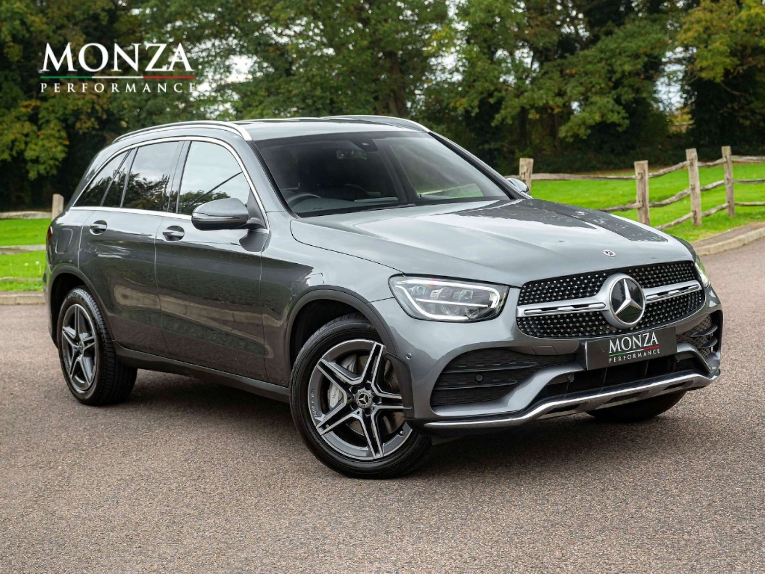 Used Mercedes-Benz GLC 2019 for sale - 76281753: Photo 1