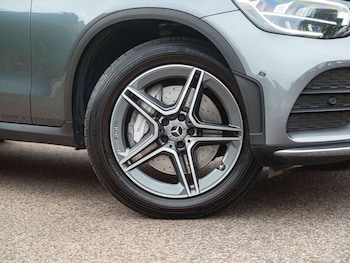 Used Mercedes-Benz GLC 2019 for sale - 76281753: Photo