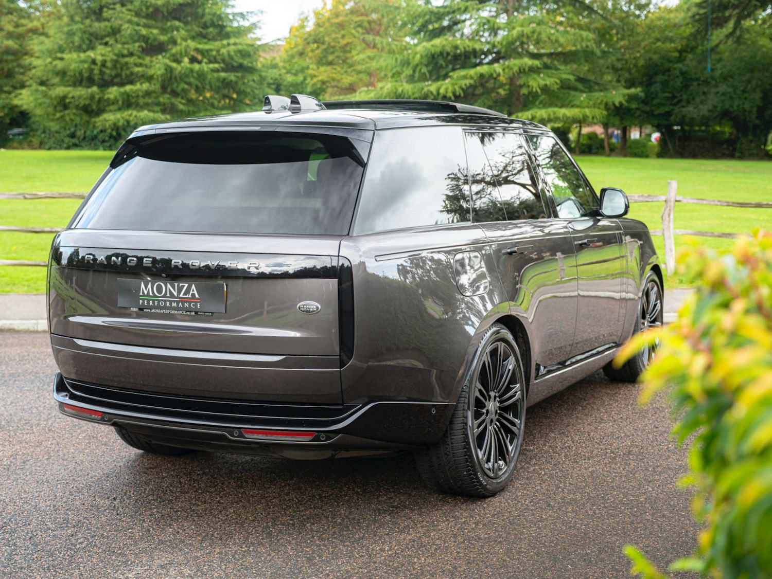 Used Land Rover Range Rover 2022 for sale - 76117721: Photo 14