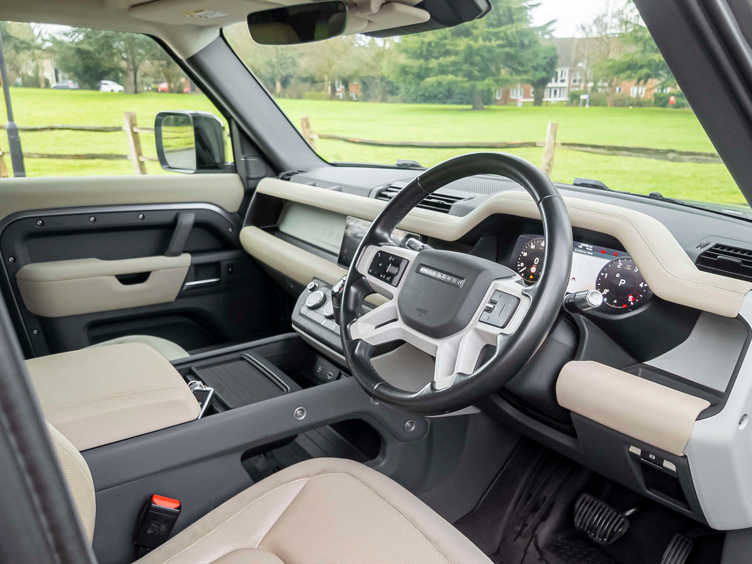 Used Land Rover Defender 2020 for sale - 77201565: Photo 18