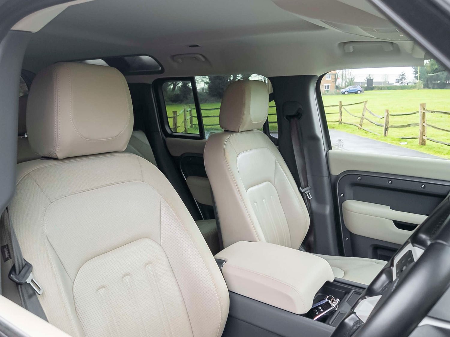 Used Land Rover Defender 2020 for sale - 77201565: Photo 19