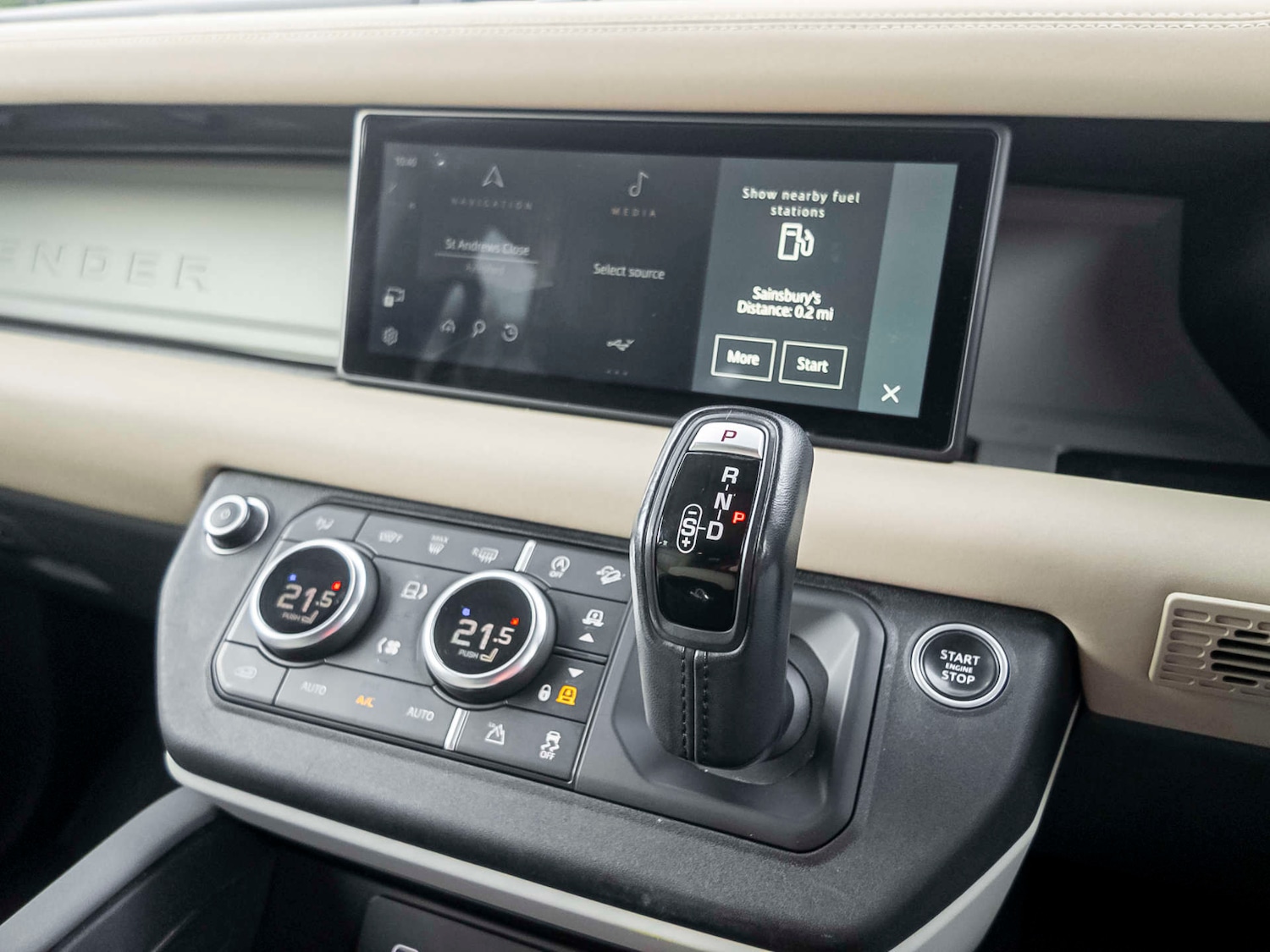 Used Land Rover Defender 2020 for sale - 77201565: Photo 24