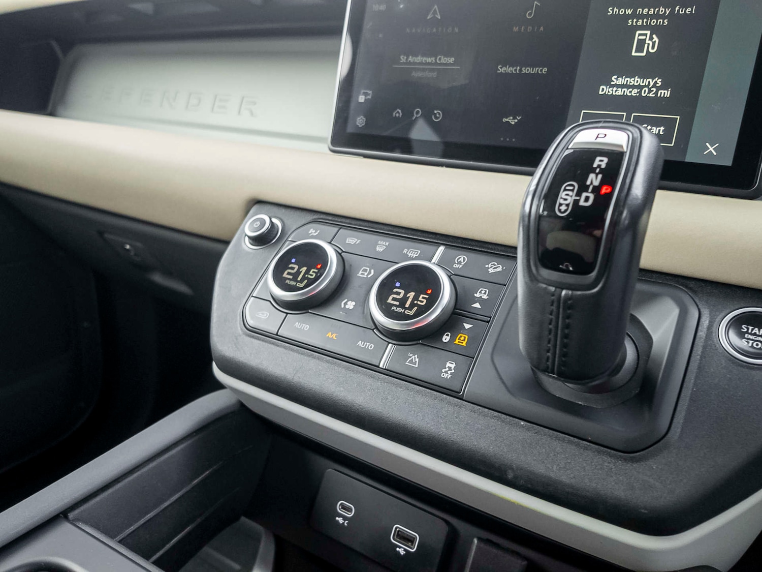 Used Land Rover Defender 2020 for sale - 77201565: Photo 25