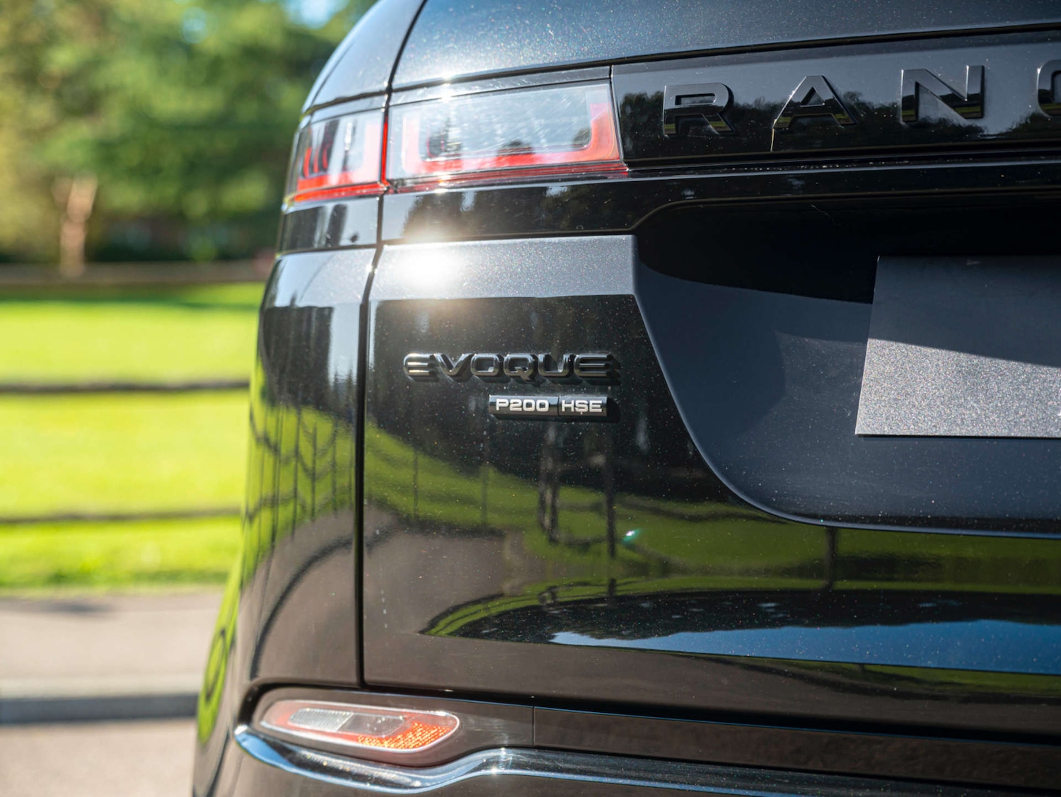 Used Land Rover Range Rover Evoque 2019 for sale - 77160624: Photo 11