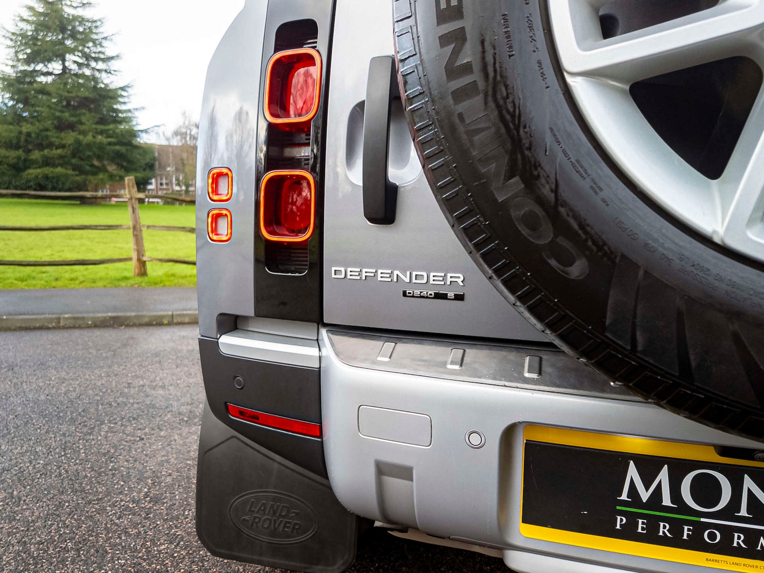 Used Land Rover Defender 2020 for sale - 77790768: Photo 14