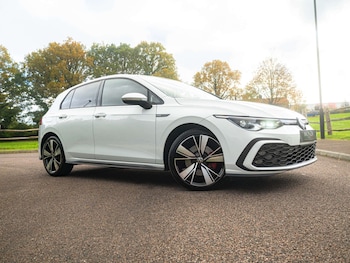 Used Volkswagen Golf 2022 for sale - 76402677: Photo