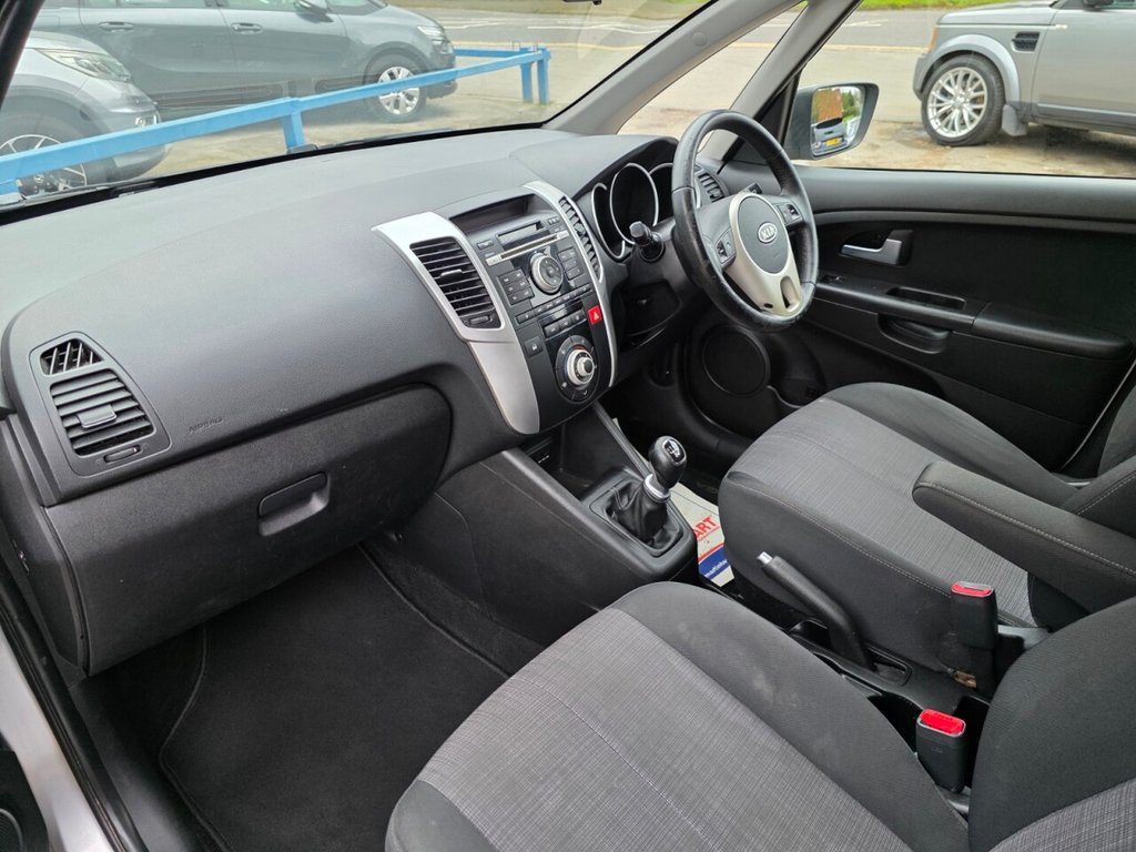 Used Kia Venga 2010 for sale - 77693225: Photo 21