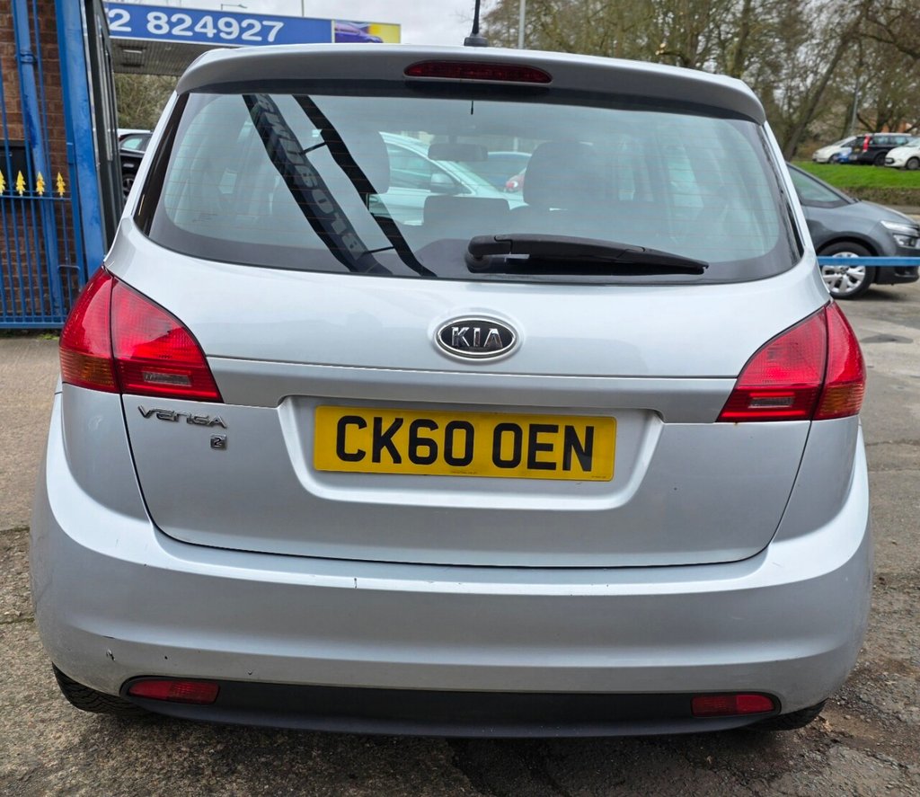 Used Kia Venga 2010 for sale - 77693225: Photo 9