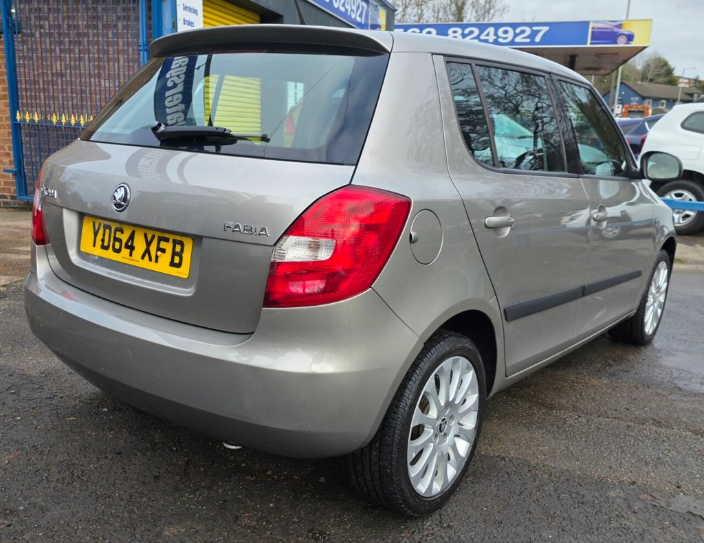 Used Skoda Fabia 2014 for sale - 76950383: Photo 9