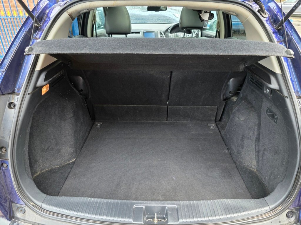 Used Honda HR-V 2015 for sale - 76690767: Photo 11