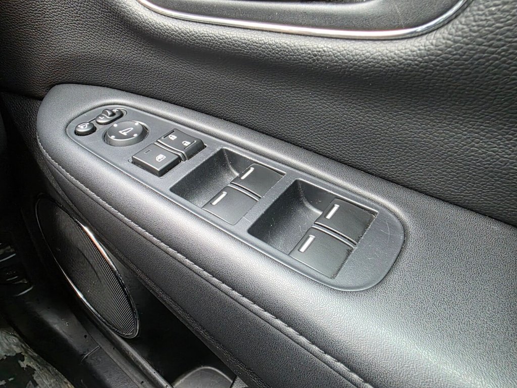 Used Honda HR-V 2015 for sale - 76690767: Photo 24