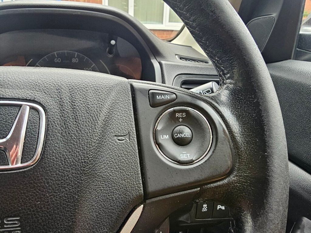 Used Honda CR-V 2017 for sale - 77557670: Photo 46