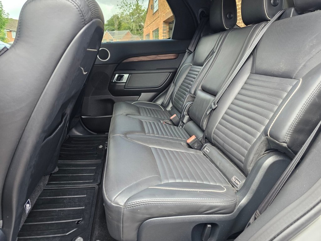 Used Land Rover Discovery 2018 for sale - 76950208: Photo 15